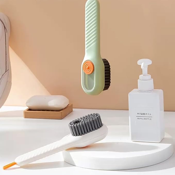 miękka szczotka do czyszczenia z dozownikiem mydła, wielofunkcyjna szczotka do czyszczenia 2 w 1, do prania ubrań i butów, biała/zielona